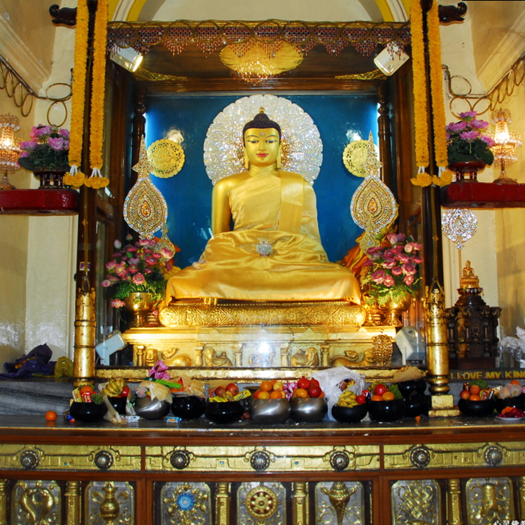 印度菩提迦耶大菩提寺─釋迦牟尼佛聖像A1.jpg