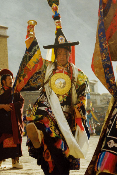法王噶瑪巴1999年11月舉行冬季羌姆金剛舞法會1.jpg