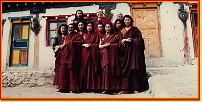 three-year retreatants with Thrangu Rinpoche (center, back row).png