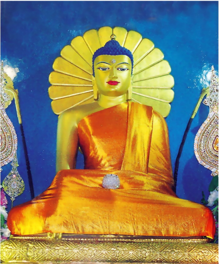 印度菩提迦耶─大菩提寺─釋迦牟尼佛聖像12.jpg