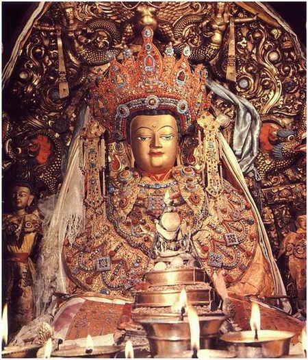 西藏拉薩大昭寺─釋迦牟尼佛十二歲等身像.JPG