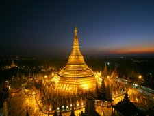 緬甸仰光大金塔舉行建塔2600周年慶典